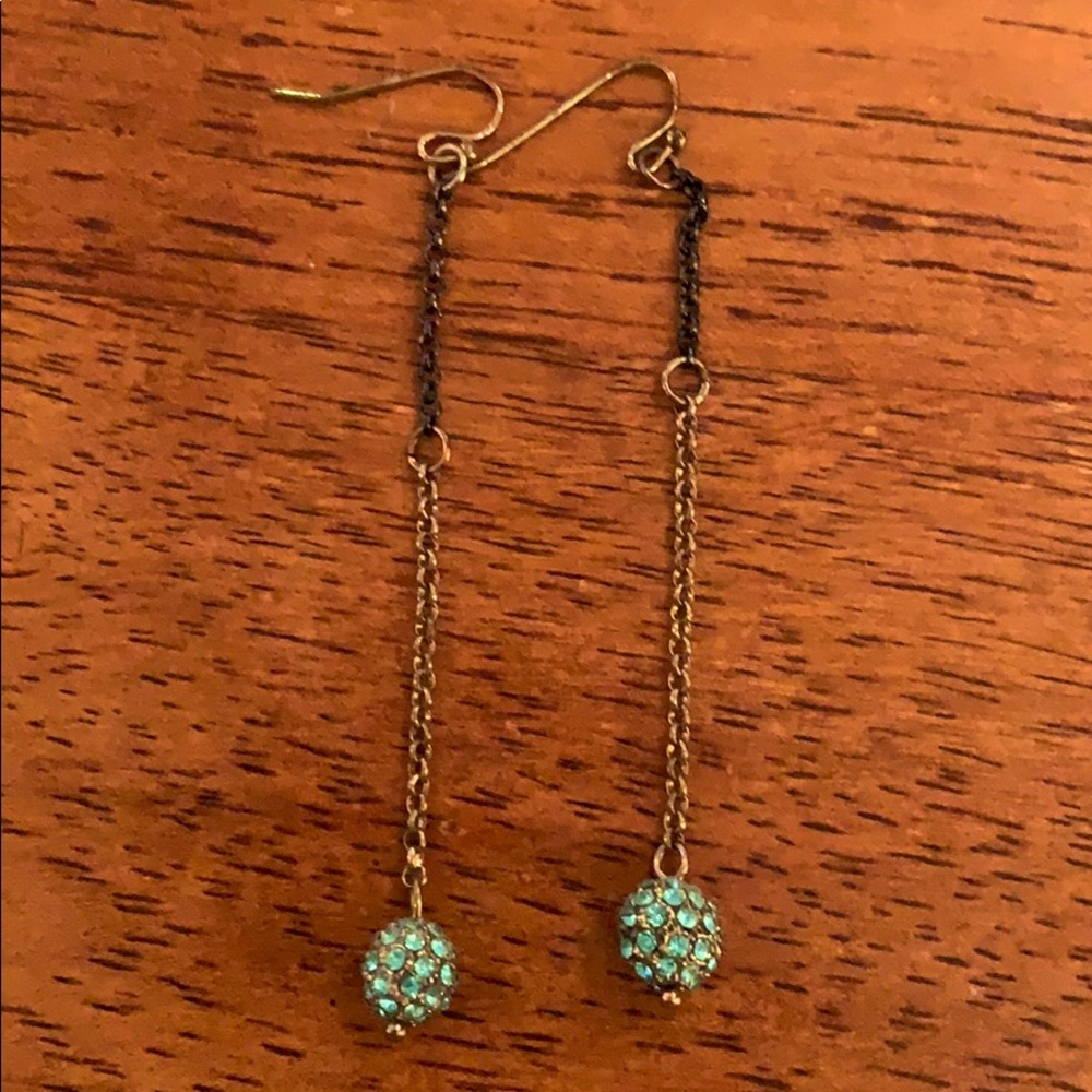 🔵Earrings! Gorgeous drop sparkle earrings🔵